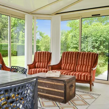 Casa vacanze 3 Bedroom Beautiful In Saint-georges *